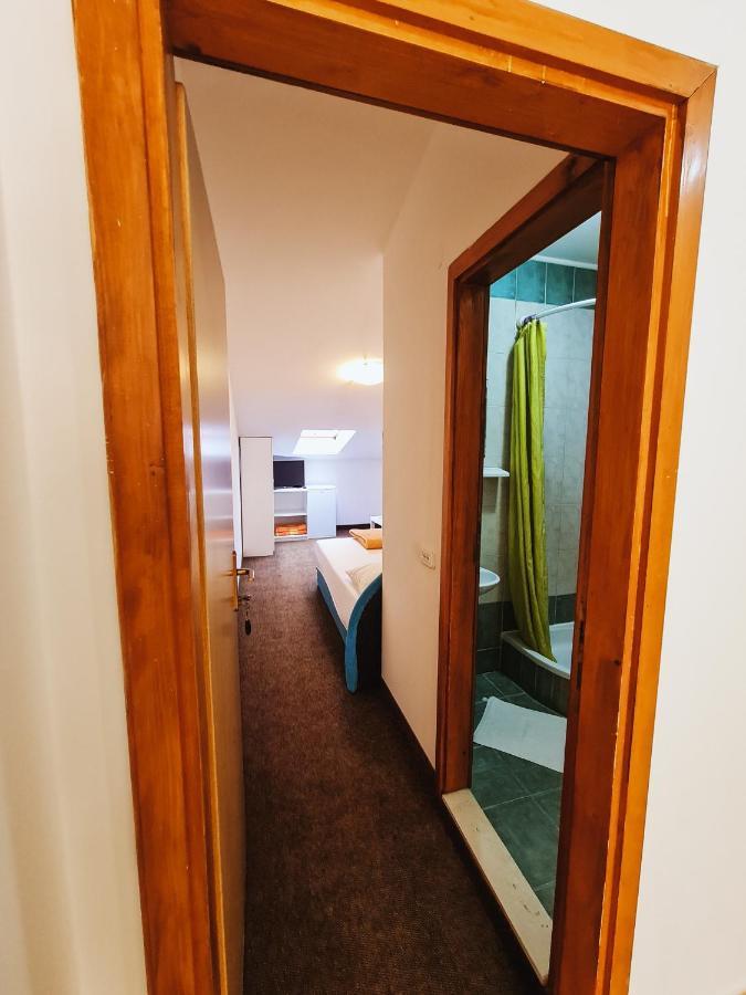 Guest House Davorka 内乌姆 外观 照片