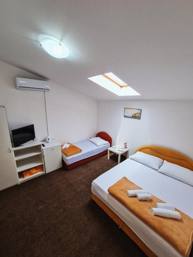 Guest House Davorka 内乌姆 外观 照片